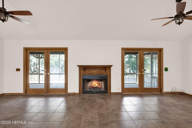 119AND121 TAYLOR FURY Road, Pomona Park, FL 32181