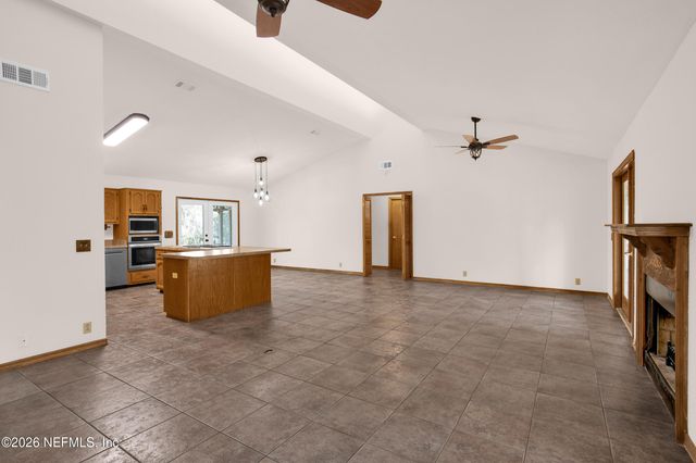 119AND121 TAYLOR FURY Road, Pomona Park, FL 32181