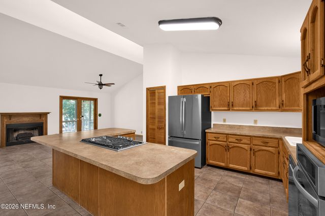 119AND121 TAYLOR FURY Road, Pomona Park, FL 32181