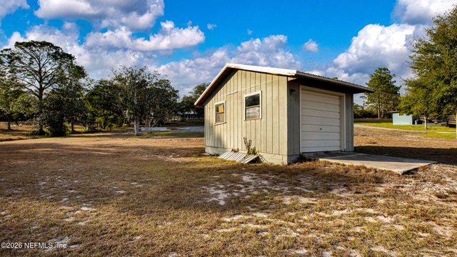 119AND121 TAYLOR FURY Road, Pomona Park, FL 32181