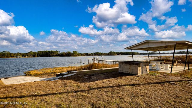 119AND121 TAYLOR FURY Road, Pomona Park, FL 32181