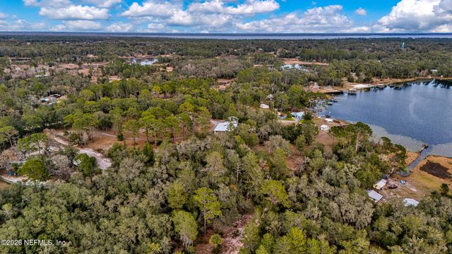 119AND121 TAYLOR FURY Road, Pomona Park, FL 32181