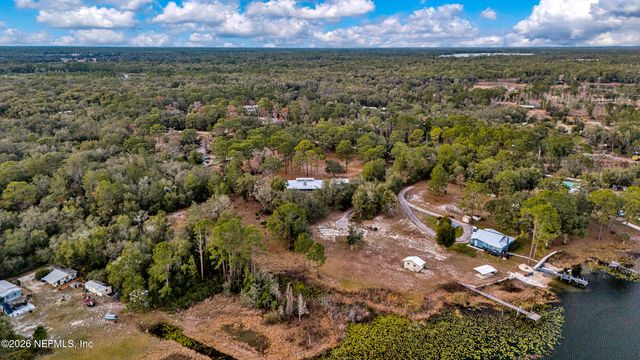 119AND121 TAYLOR FURY Road, Pomona Park, FL 32181