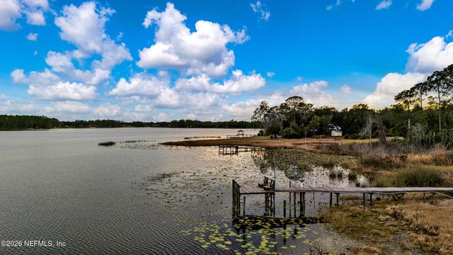119AND121 TAYLOR FURY Road, Pomona Park, FL 32181