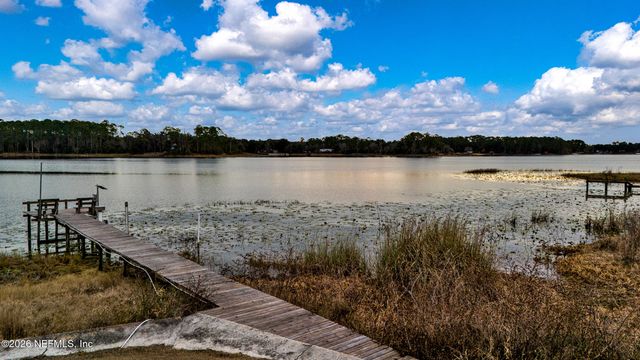 119AND121 TAYLOR FURY Road, Pomona Park, FL 32181