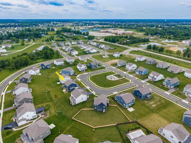 1601 Cromwill Loop, Delaware, OH 43015