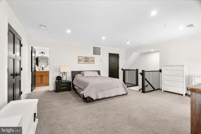 401 W 2ND ST, Frederick, MD 21701