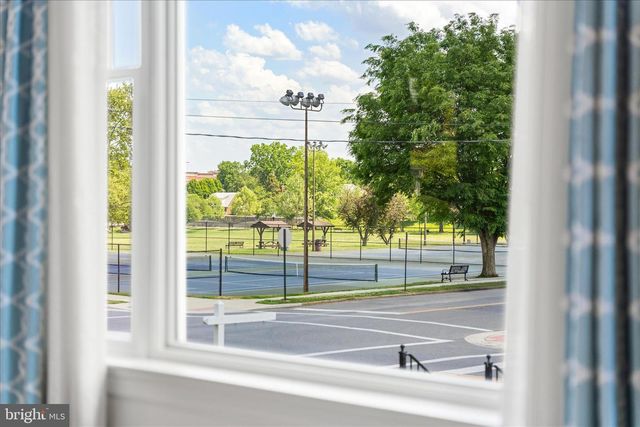 401 W 2ND ST, Frederick, MD 21701