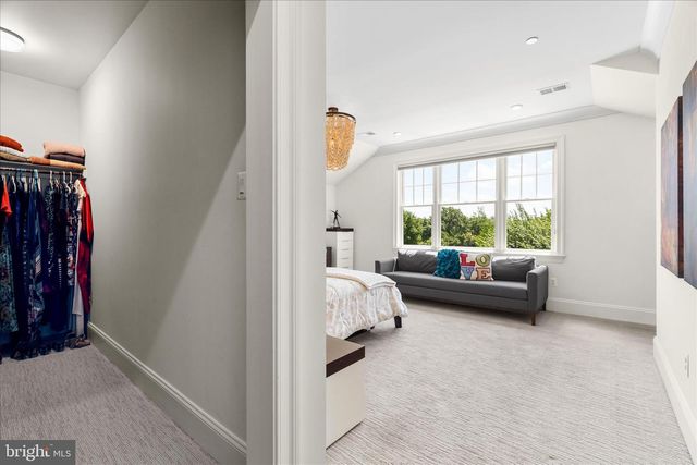 401 W 2ND ST, Frederick, MD 21701