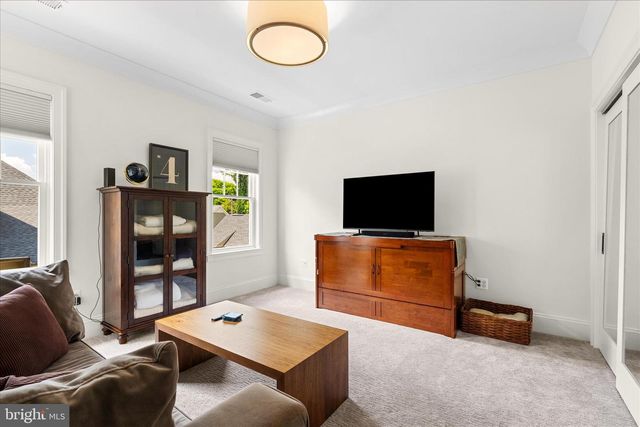 401 W 2ND ST, Frederick, MD 21701