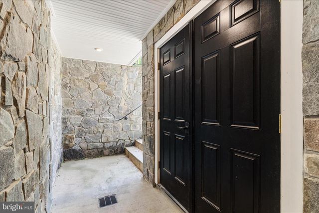 401 W 2ND ST, Frederick, MD 21701