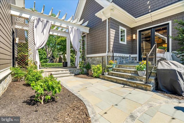 401 W 2ND ST, Frederick, MD 21701