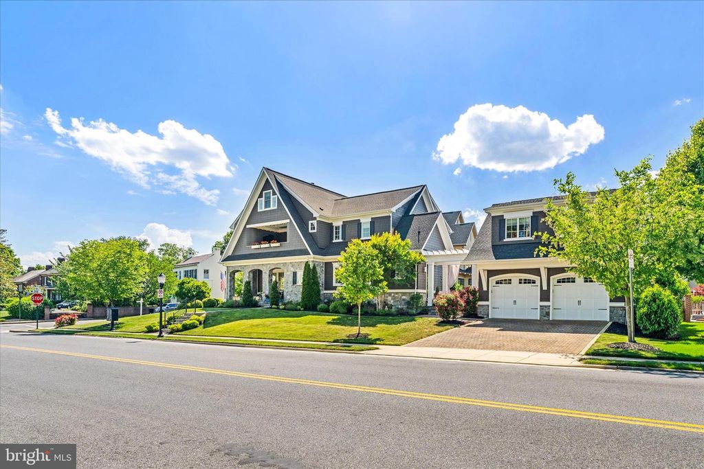 401 W 2ND ST, Frederick, MD 21701