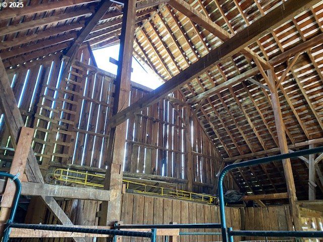 47664 RYALL Rd, Halfway, OR 97834