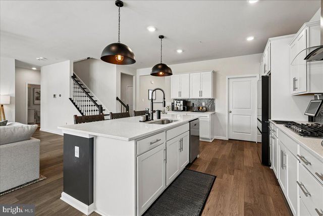 809 FOUNDRY ST, Frederick, MD 21701