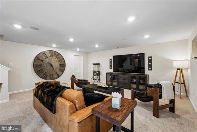 809 FOUNDRY ST, Frederick, MD 21701