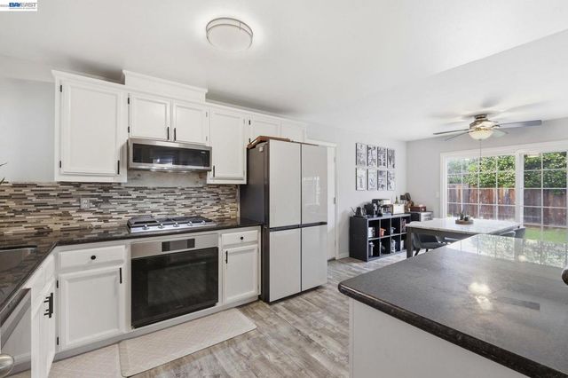 5616 Crestmont Ave, Livermore, CA 94551