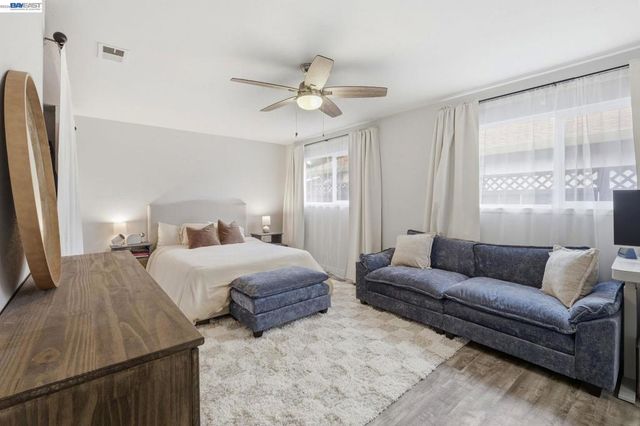 5616 Crestmont Ave, Livermore, CA 94551