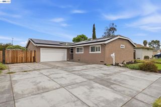 5616 Crestmont Ave, Livermore, CA 94551