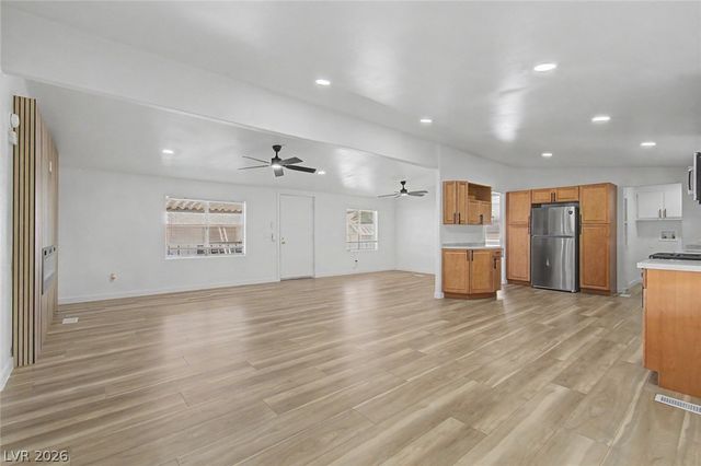 3434 Gulf Shores Drive, Las Vegas, NV 89122