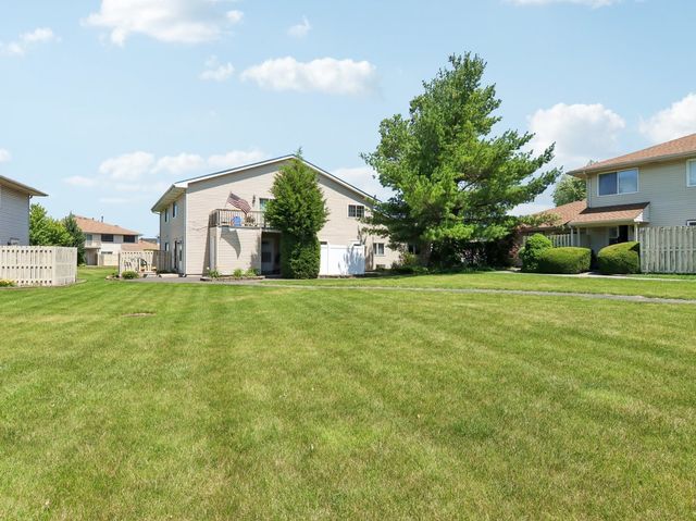 2321 Aster Drive, Crest Hill, IL 60403