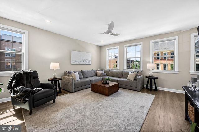 3761 MAYORS WAY, Fairfax, VA 22030