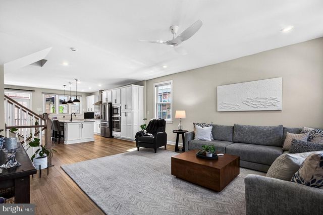 3761 MAYORS WAY, Fairfax, VA 22030