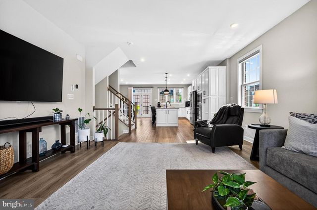 3761 MAYORS WAY, Fairfax, VA 22030