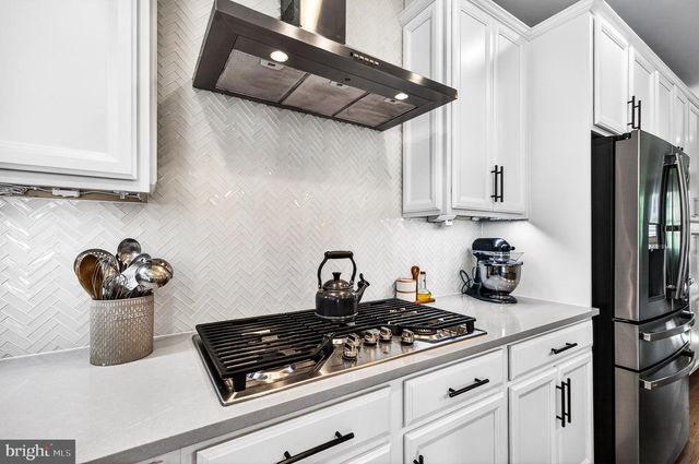 3761 MAYORS WAY, Fairfax, VA 22030