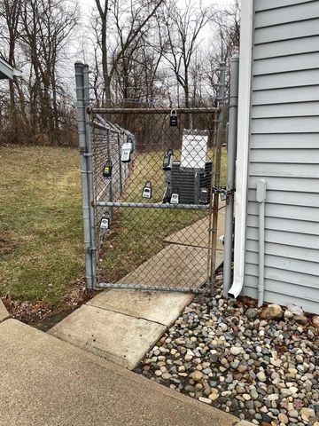 2937 Westbrook Dr Apt A107, Fort Wayne, IN 46805