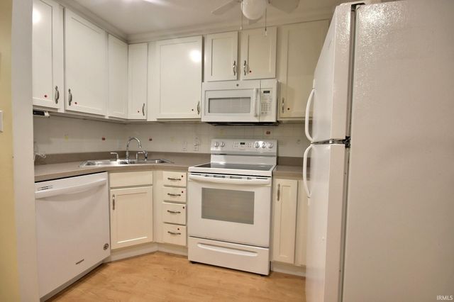 2937 Westbrook Dr Apt A107, Fort Wayne, IN 46805