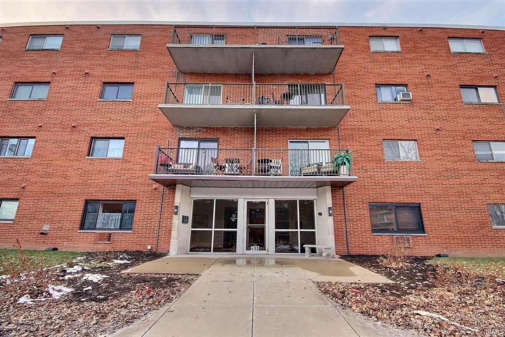 2937 Westbrook Dr Apt A107, Fort Wayne, IN 46805