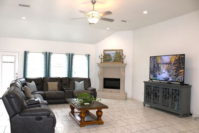 7320 County Road 3512, Quinlan, TX 75474