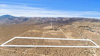 26820 Ocotillo Way, Apple Valley, CA 92308