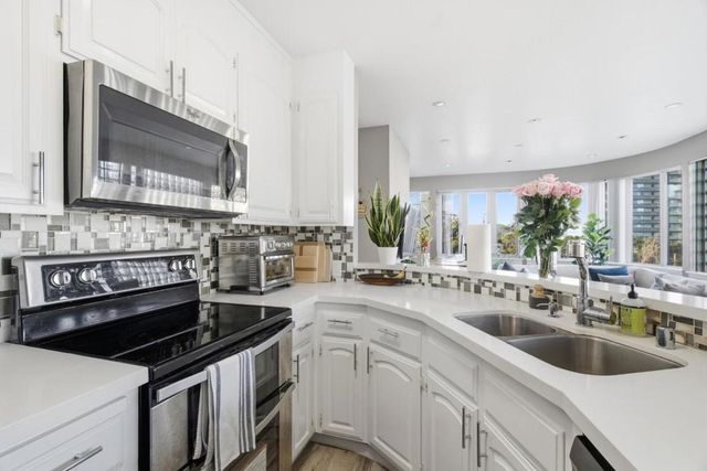 1111 Bay Street 307, San Francisco, CA 94123