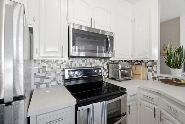 1111 Bay Street 307, San Francisco, CA 94123