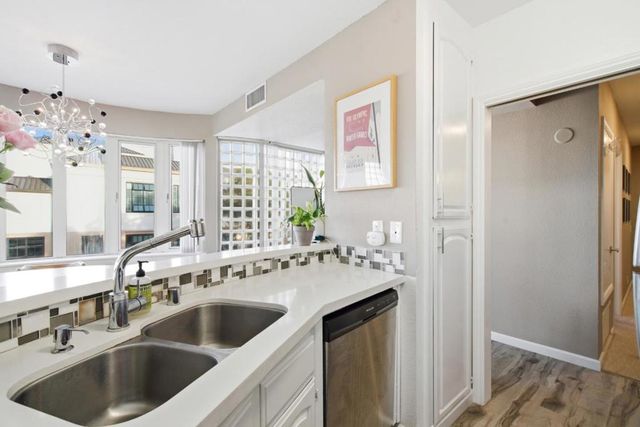 1111 Bay Street 307, San Francisco, CA 94123