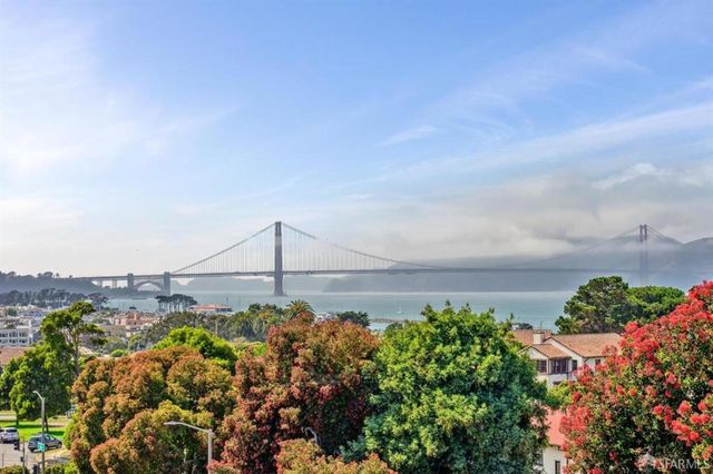 1111 Bay Street 307, San Francisco, CA 94123