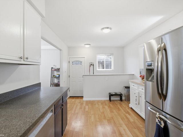 14106 Arden Avenue, Warren, MI 48088