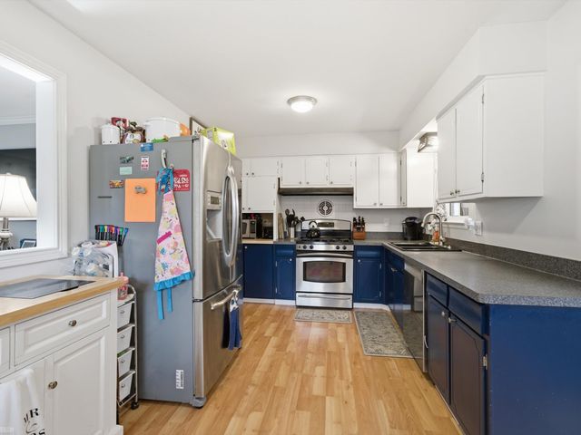 14106 Arden Avenue, Warren, MI 48088