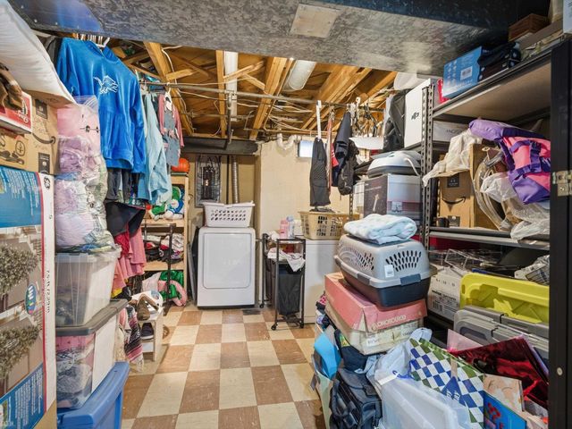 14106 Arden Avenue, Warren, MI 48088