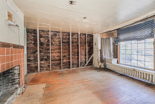 102 wright Street, Staten Island, NY 10304