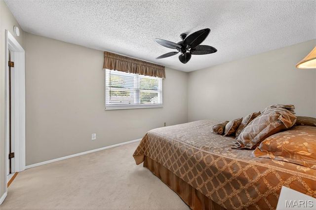 12741 Parkway Estates Drive, St Louis, MO 63146