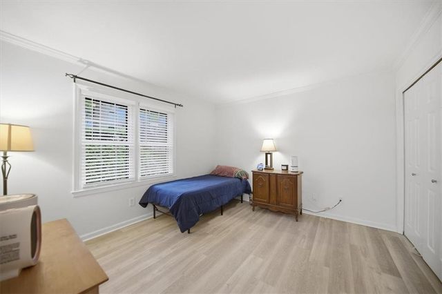 32 Arpege Way NW 32, Atlanta, GA 30327