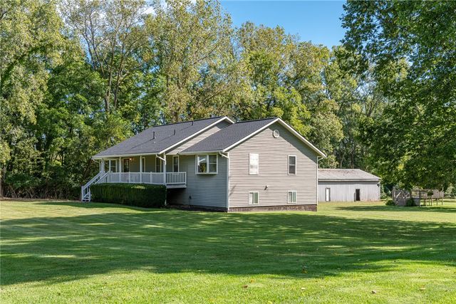 6705 Bethelville Drive, New Carlisle, OH 45344