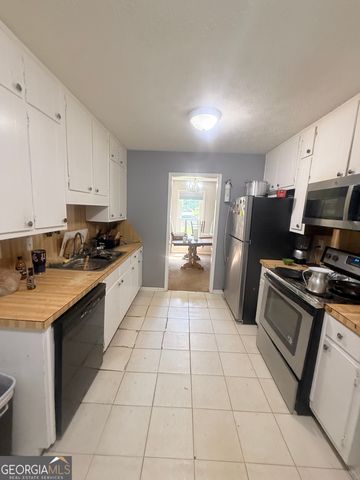976 Bernice Court, Lawrenceville, GA 30045