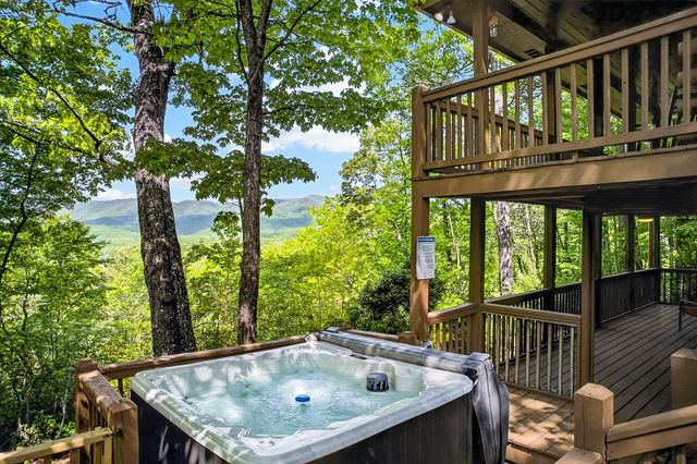 532 Cohutta Mountain Road, Blue Ridge, GA 30513