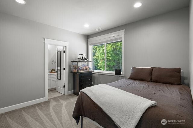 29208 327th Way SE, Ravensdale, WA 98051