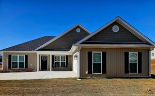 1401 Quail Ridge Lane, Perry, GA 31069