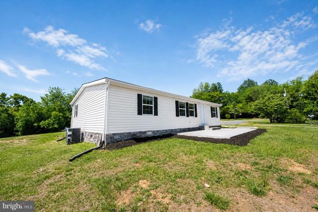 5878 N SEMINOLE TRL, Brightwood, VA 22715
